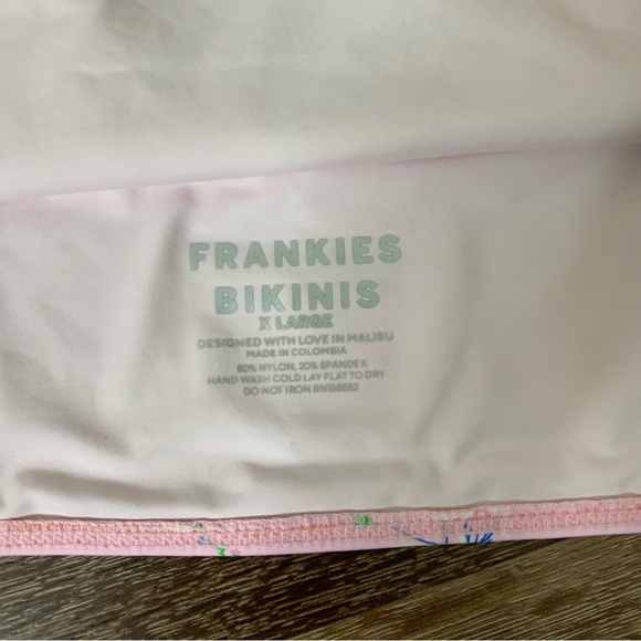 Frankie’s Bikini Womens Pink Dallas Floral fairy tale chain bikini swim XL - Picture 9 of 10